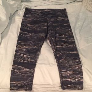 Green Aerie Crop Leggings